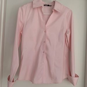 Non- iron Jones New York blouse , size 4 (US)